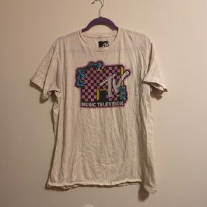 vintage MTV shirt